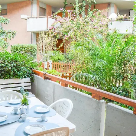 Daire Homiday - Pinetina Pineto