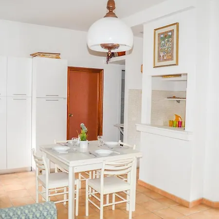 Apartment Homiday - Pinetina