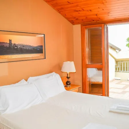 Homiday - Pinetina Apartment *