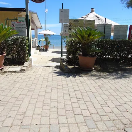 Apartment Homiday - Pinetina