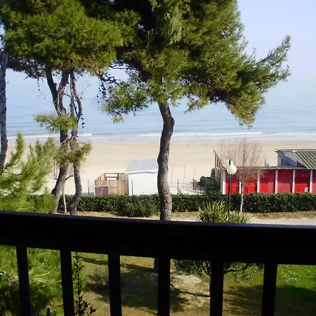 Apartment Homiday - Pinetina *