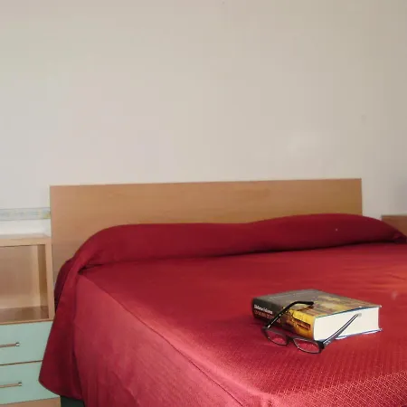 Homiday - Pinetina Apartment Pineto